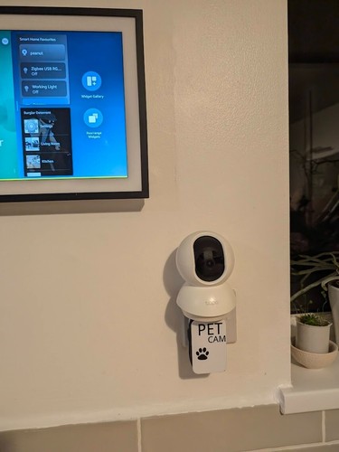Petapo stand for tapo - stand, camera